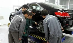 在湖南報(bào)考汽車(chē)維修工怎么考？